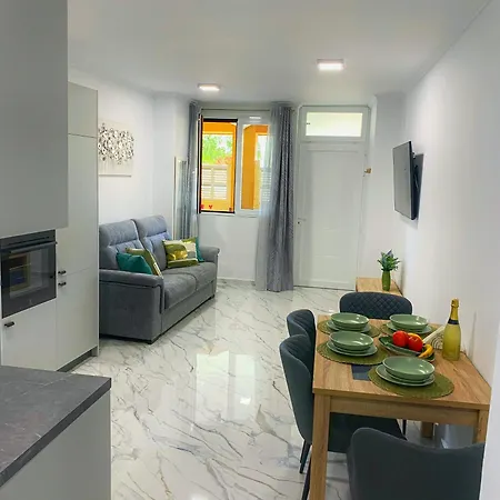 Apartament A Estrenar 1a Linea Playa Y Piscina Calpe