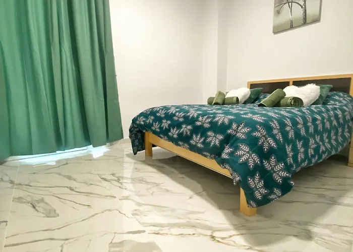 Moderno Playa Y Piscina